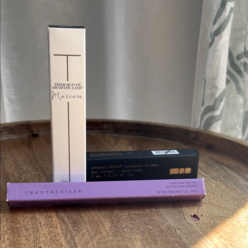 Chantecaille Lustre Glide Eye Liner - Earth
Trish McEvoy Mascara + Pat McGrath!
